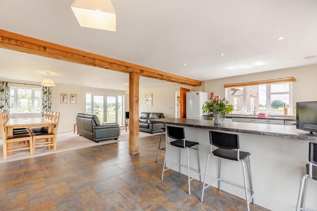 Wood Cottage Тенбери Экстерьер фото